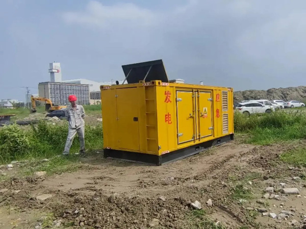 镇安冬季低温环境下，发电机组启动电瓶的容量需求是否会增加？