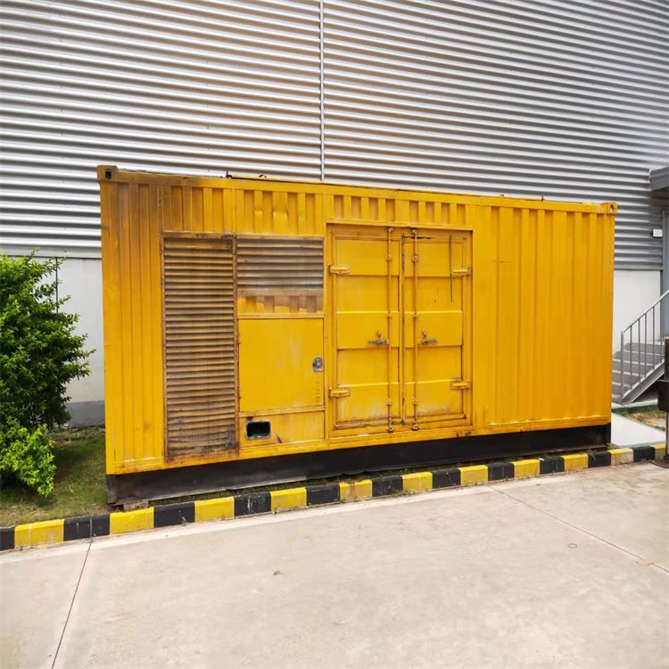 镇安柴油发电机组在冬季启动前如何对燃油系统进行预热？